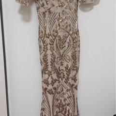 ビーズ刺繍オフショルダーマーメイドドレスの画像