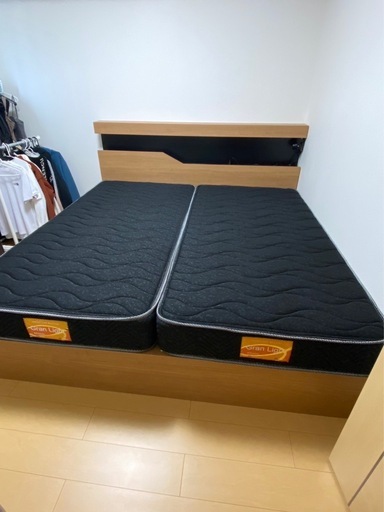 造作家具　ベッドフレーム(シングルマット2つ分のサイズ)