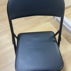 デスク＋椅子の画像