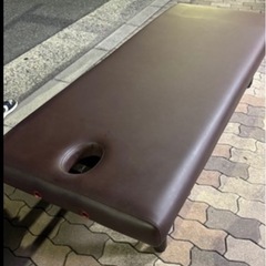 エステ・施術ベッドの画像