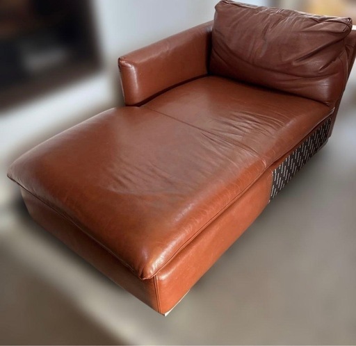 アクタス本革ソファfive by five (ニコ) 武庫之荘のソファ《オットマン