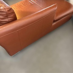 12/6までアクタス　本革ソファ　five by fiveの画像