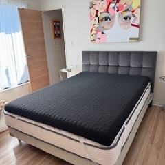 大塚家具屋 クイーン ベッド マットレスとフレーム付き の画像