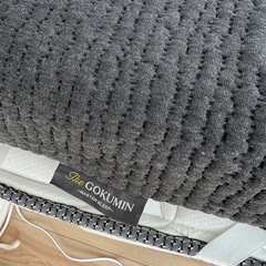 大塚家具屋 クイーン ベッド マットレスとフレーム付き の画像