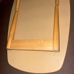 折りたたみテーブル売ります。の画像