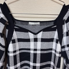 Vide Rose ハートネックニット Ｌ 黒の画像