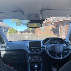 プジョー208 スタイル 平成30年式 走行距離8万キロですの画像