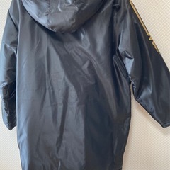 試着のみ❗️ミズノ　ベンチコート　黒/金　　寒くなった今日この頃にいかがでしょうか‼️の画像