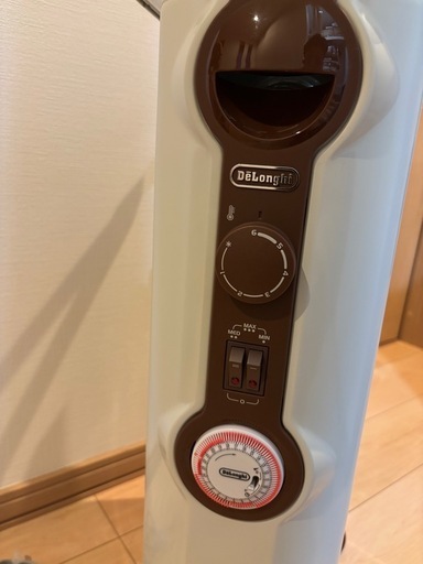 専用トップハンガー付】DeLonghi オイルヒーター JR0812-BR ストア