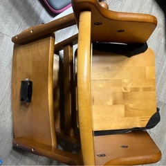 木製キッズチェア 安全ベルト付きの画像