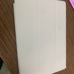 iPad Air 初代？　16gb ソフトバンクセルラーモデル　動作中古の画像