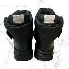 UGG アグ　防寒ブーツ ヨセ パフ 黒 22.5 高機能 スノーブーツの画像