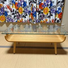 ガラス製　ローテーブル　ニトリの画像