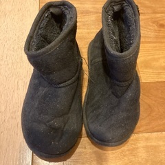 【無料】キッズブーツ18cmの画像