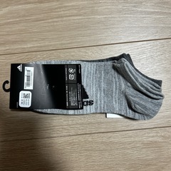 アディダス　靴下の画像