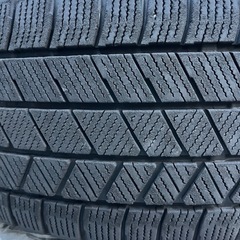 スタッドレスタイヤ🛞4本セットの画像