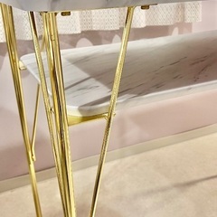 ネイルテーブル　ダイニングテーブル　サイドテーブルの画像