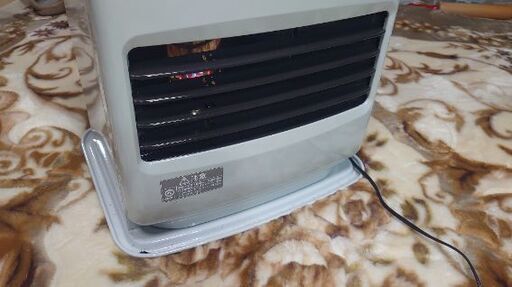 使用感の感じられない✨超美品✨』CORONA 石油ファンヒーター FH