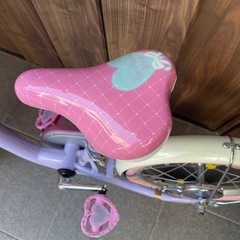 自転車18インチ　プリンセス　美品　補助輪付きの画像