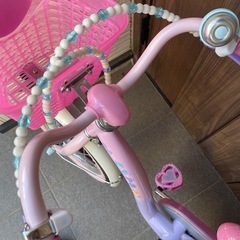 自転車18インチ　プリンセス　美品　補助輪付きの画像