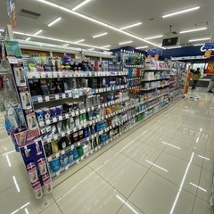 業務用　ゴンドラ什器　陳列什器　陳列棚　棚受け棚板込みの画像