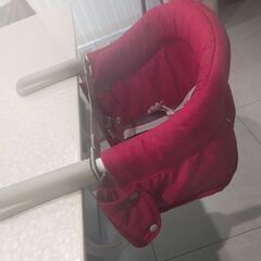 イングリッシーナ　子供　赤ちゃん　椅子の画像