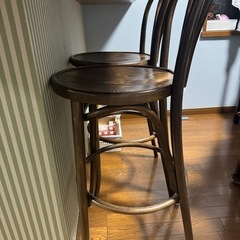オリバー カウンターチェア2個セットの画像