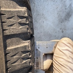 ハイエース　スタッドレスタイヤ　ホイール付きの画像