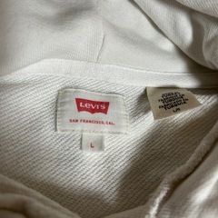 Levi'sパーカーの画像