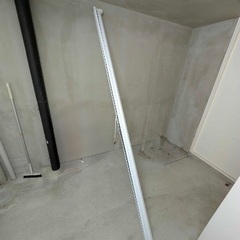 100インチ　プロジェクタースクリーンの画像