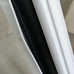 100インチ　プロジェクタースクリーンの画像