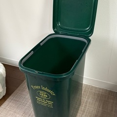 【無料】ゴミ箱　20ℓの画像