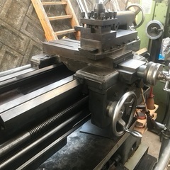 汎用旋盤の画像