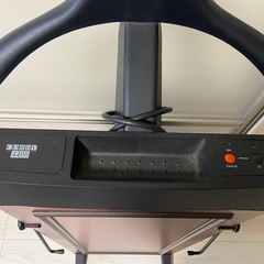 ズボンプレス（パンツプレス）の画像