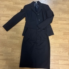 レディーススーツ コート リクルートの画像
