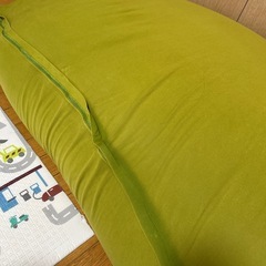 ヨギボー　yogibo ミディ？ ライトグリーンの画像