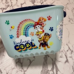 おもちゃバスケットの画像