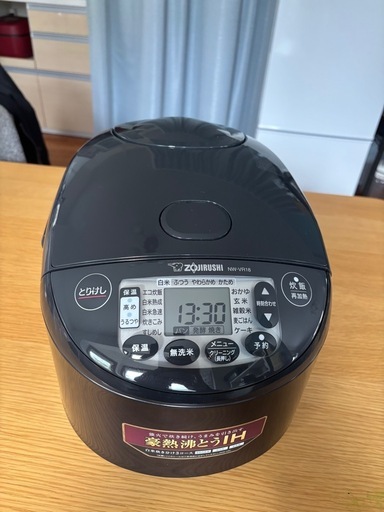 象印　1升炊き炊飯器