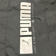 PUMA 130cm 　黒　ベンチコート　中綿の画像