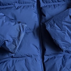 UNIQLO ユニクロ　 シームレスダウンパーカ　 Lサイズ　の画像