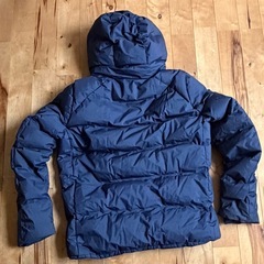 UNIQLO ユニクロ　 シームレスダウンパーカ　 Lサイズ　の画像