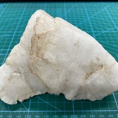 水晶の原石ですの画像