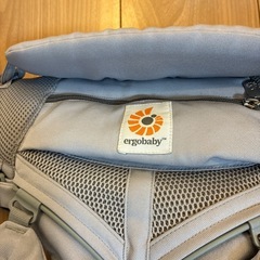 早い者勝ちエルゴ抱っこ紐➕おまけ付きの画像