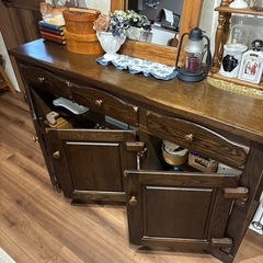 ヴィンテージ なキャビネットの画像