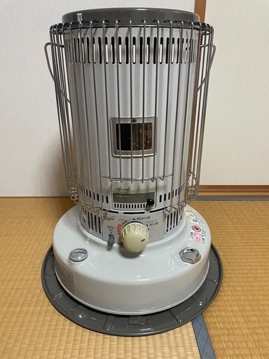 トヨトミ　石油ストーブ  KS-67H  大型 だるまストーブ  灯油ストーブ　
美品