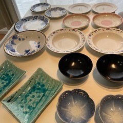 食器16個セット売り 美品　スヌーピーありの画像