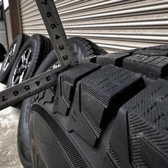 レアマイスターサンド　265/70R17　スタッドレス付き　の画像