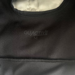 【引っ越しの為12/7迄の出品】GUヨガウェア新品未使用の画像