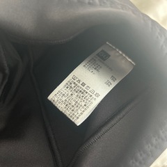 【引っ越しの為12/7迄の出品】GUヨガウェア新品未使用の画像