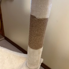 【無料】キャットタワー（白）の画像